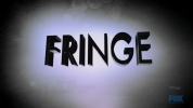 Fringe Gnrique n5 : Gris  